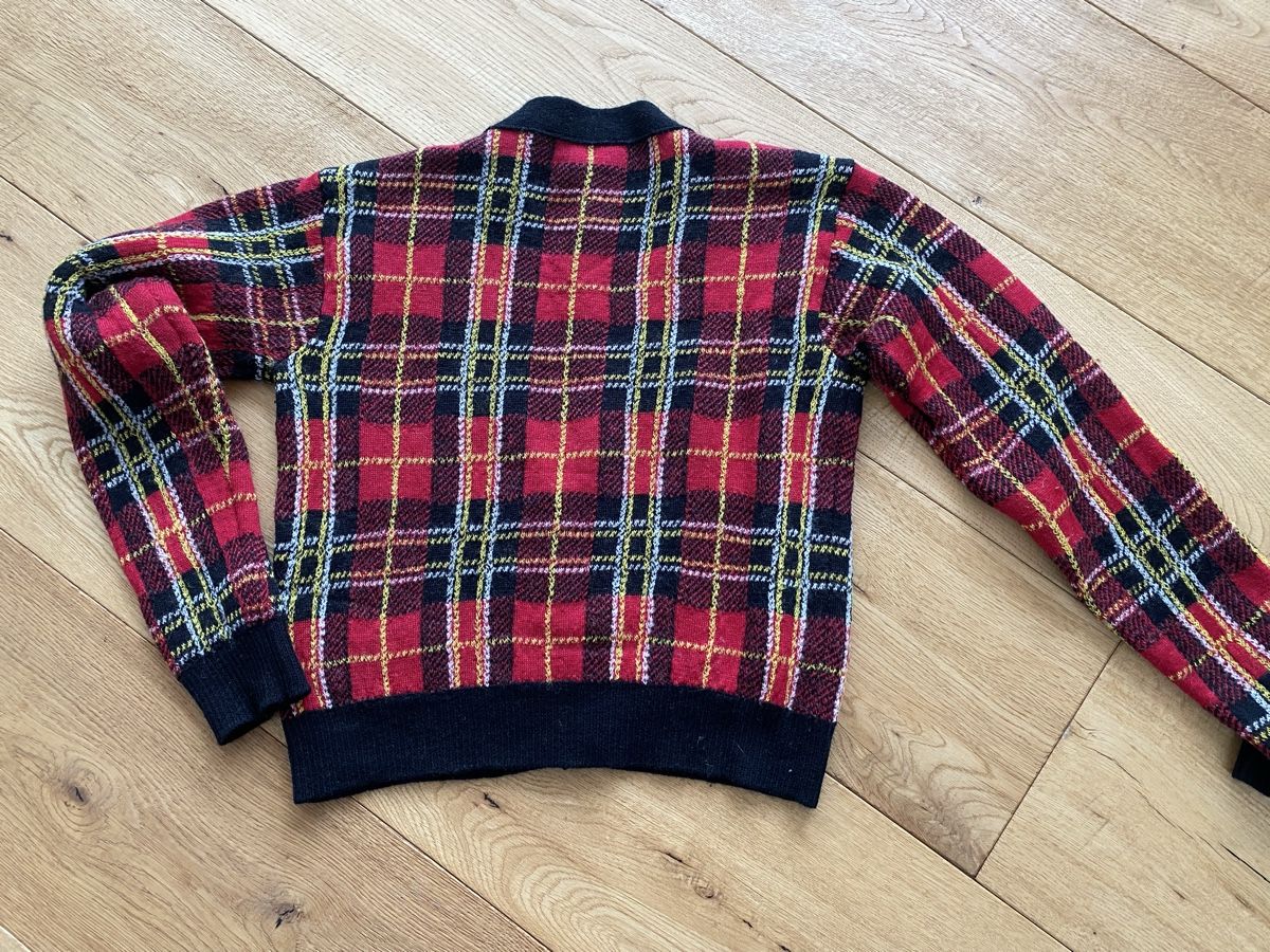 Pullover & Sweatshirts: Red Valentino Strickjacke – Neu (gemäss Beschreibung) aus Ittigen von 132465 1