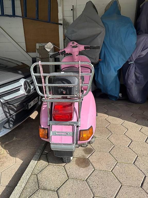 Strasse: Vespa defekt – Gebraucht aus Engelberg von Bump01 3