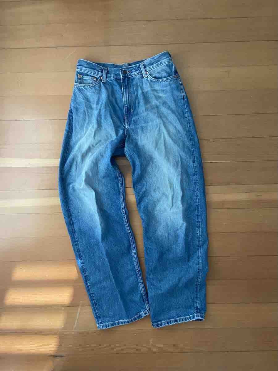 Weekday Jeans: Baggy Jeans blau Weekday – D'occasion à Niederrohrdorf par Lou_9hq6