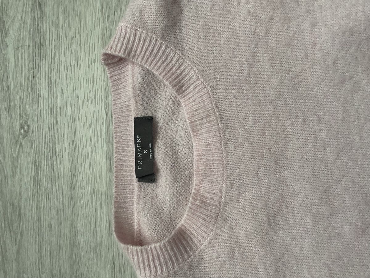 Primark Maglioni & Felpe: Primark Pullover, Gr.S hellrosa – Usato da Ennetaach venduto da Ustraessle 1