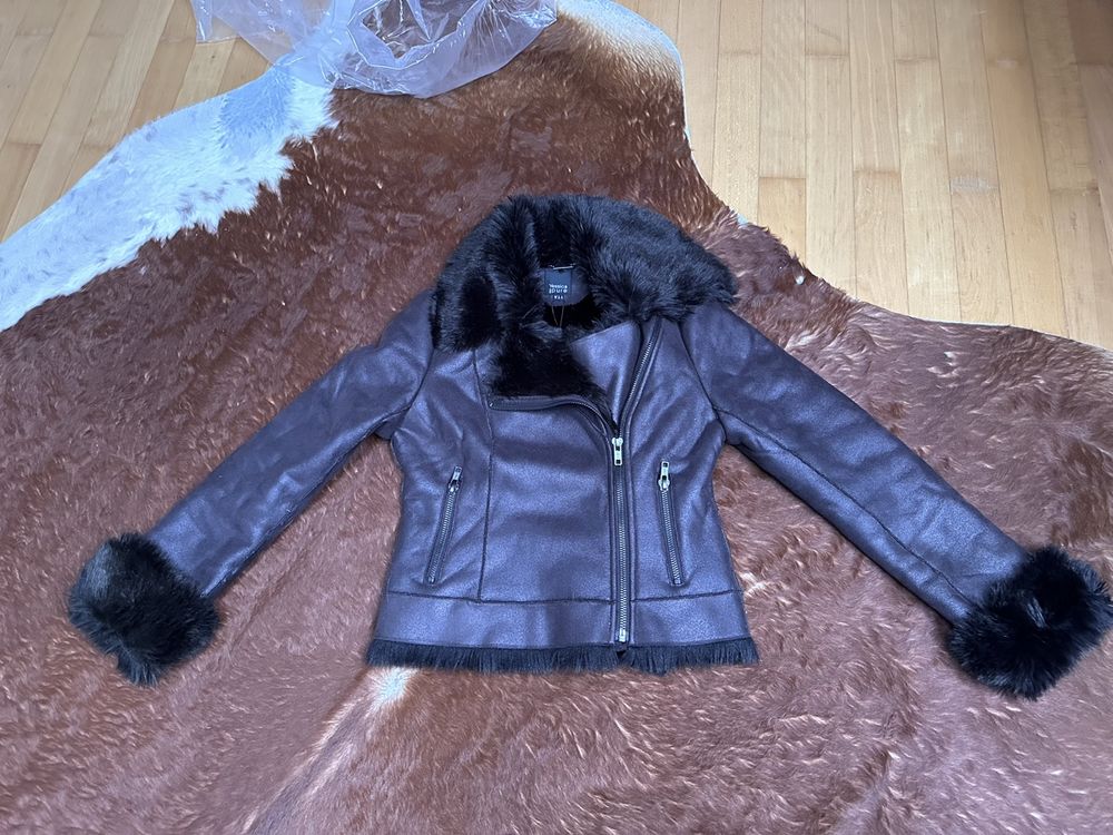 winterjacke schwarz kunstfell