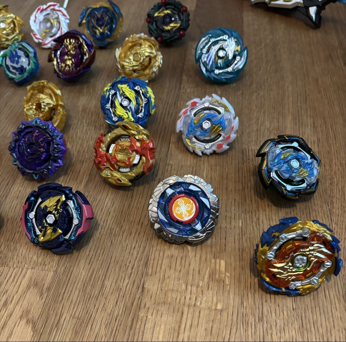 Hasbro Giocattoli: Beyblades – Usato da Küsnacht ZH venduto da Soukakosp 6
