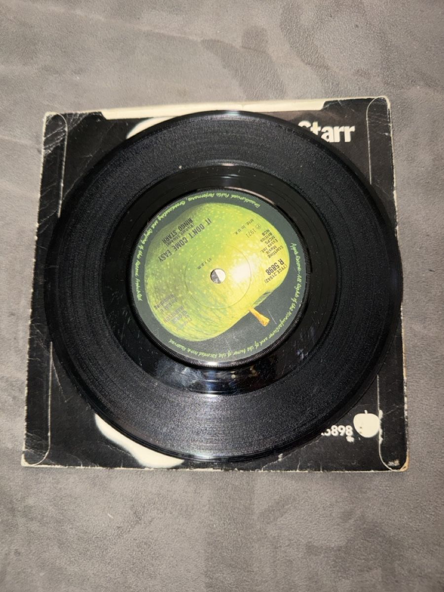 Vinyles: 45 T Ringo Starr – D'occasion à Brügg BE par traindenuit 2