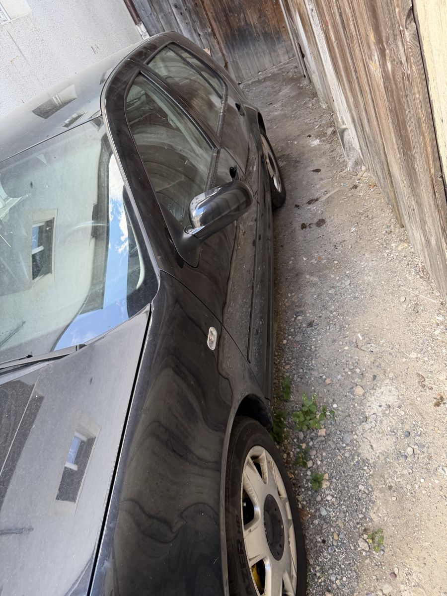 VW Automobili: VW GOLF 4 1.8T – Usato da Esslingen venduto da ham_q8qn 2