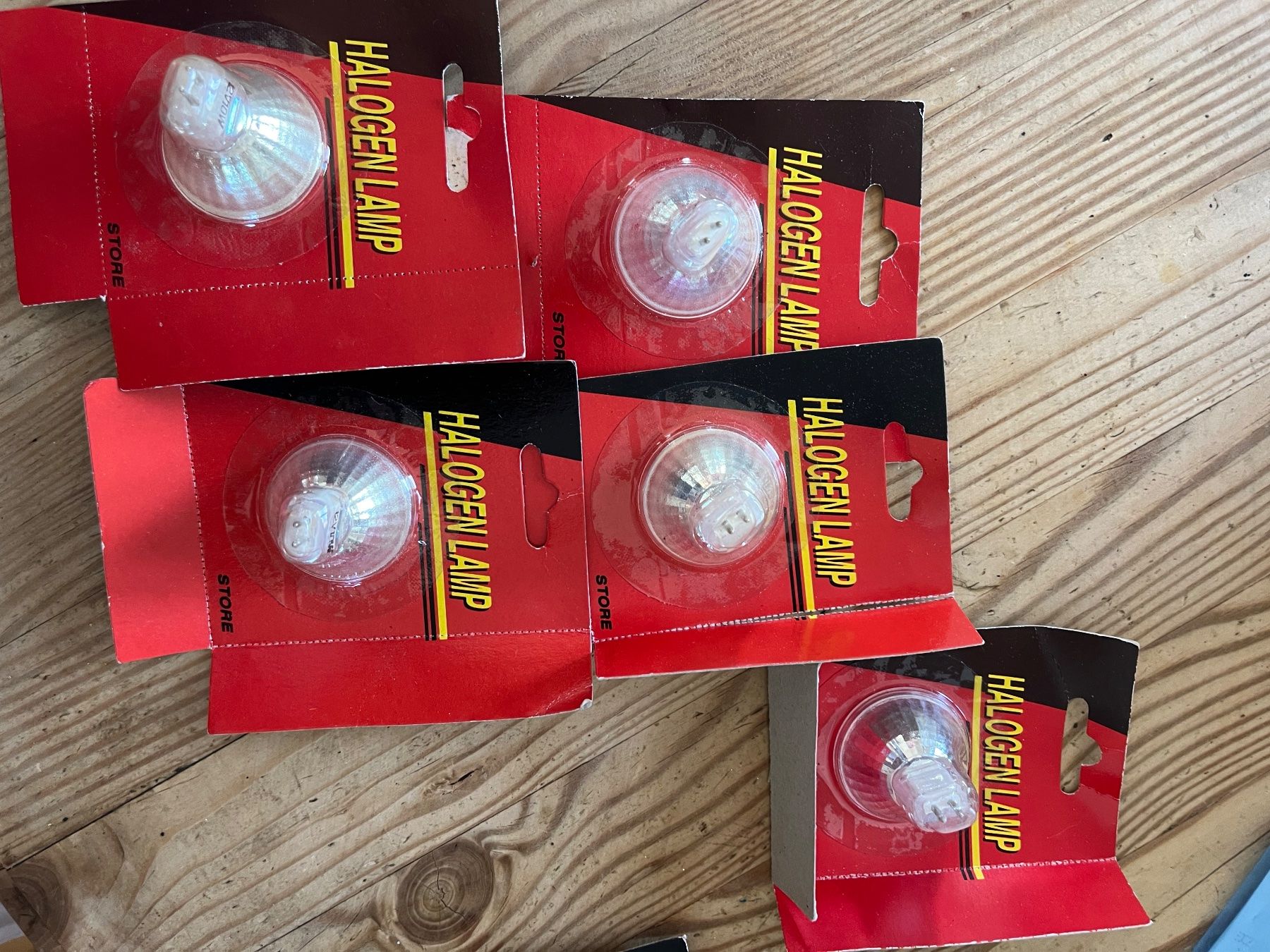Lampes: Lot ampoules maman – Neuf avec emballage d'origine à Veyrier par kimedovapa