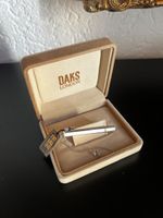 DAKS London Krawattenklammer mit Sicherheitskette & Box