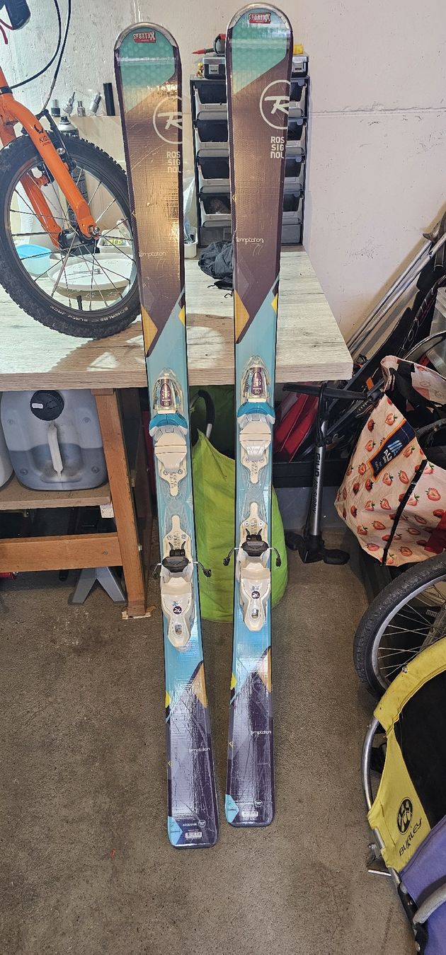 Rossignol Sci: Rossignol Temptation Damen-Ski 160 cm – Usato da Azmoos venduto da Jadejo