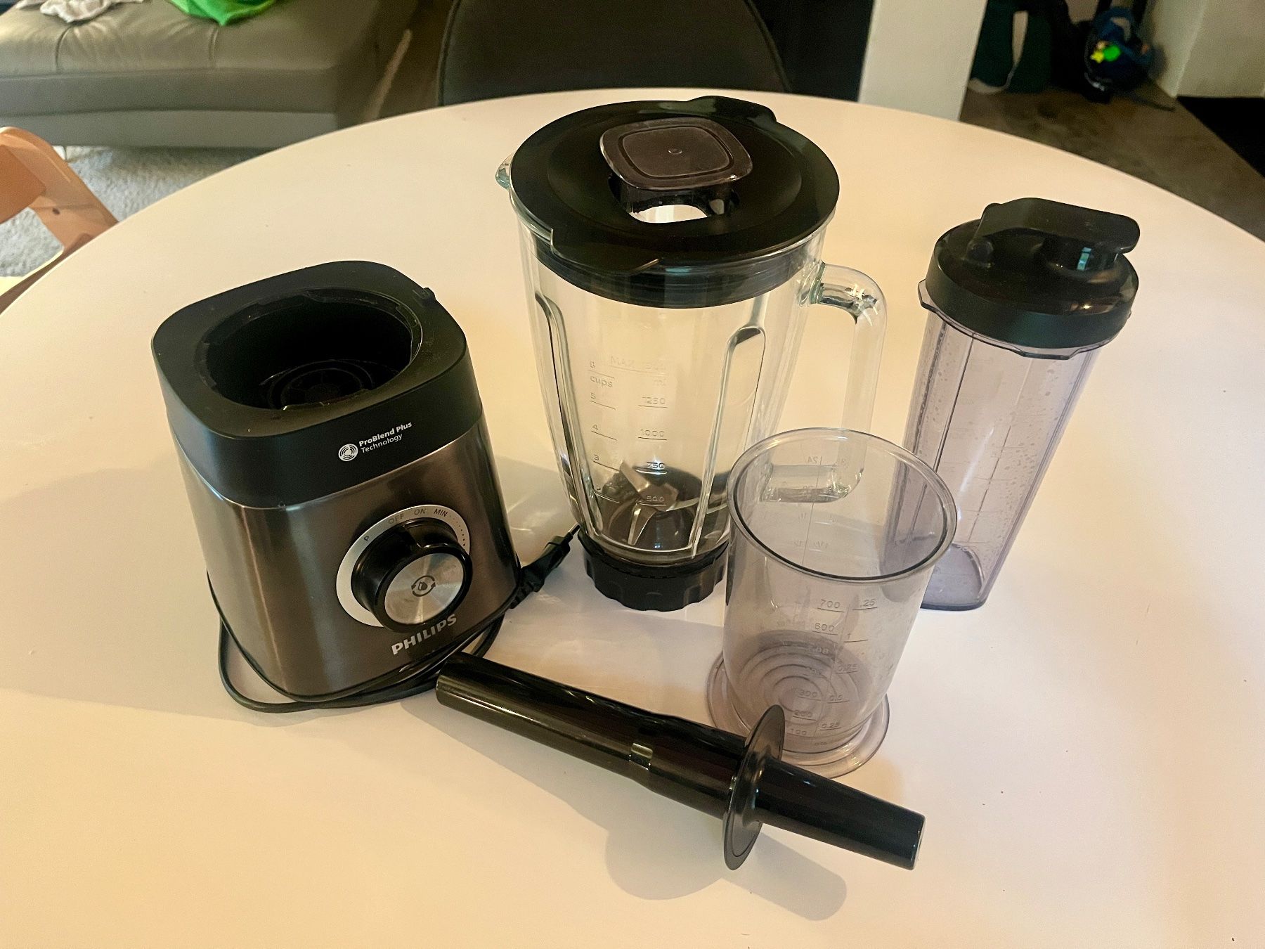 Philips Appareils de cuisine: Philips Standmixer Blender 1200 W – D'occasion à Gockhausen par Rosezh 1