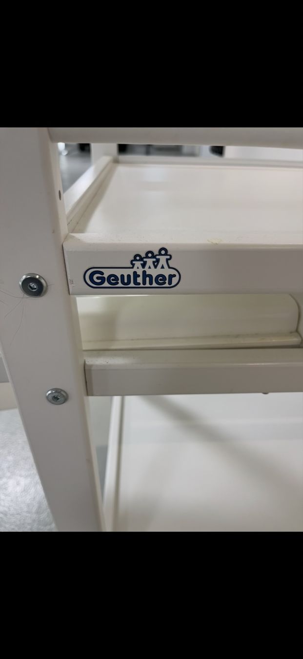 Geuther Fasciatoi & Accessori: Geuther Bade - Wickelregal Emma – Usato da Kilchberg ZH venduto da TanniTanni