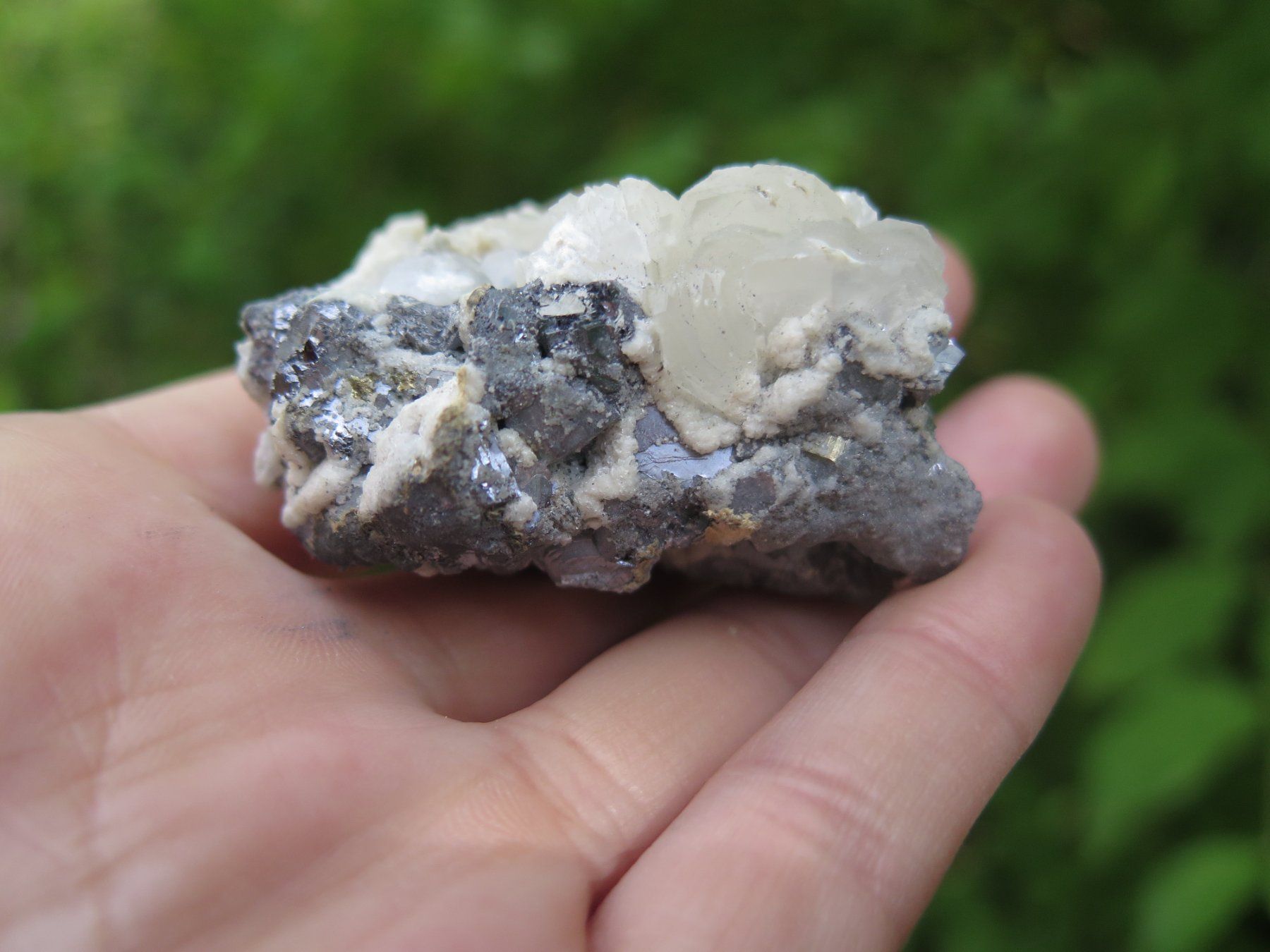 Mineralien & Heilsteine: Quarz mit Calcit und Galena – Gebraucht aus Schaffhausen von Yamakana51L8736OQ8 5