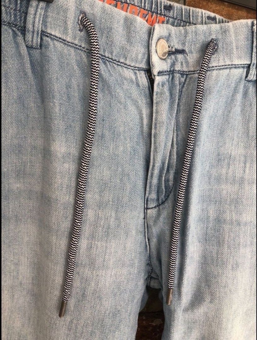 Jeans: Jeans MOD Gr. 27 – Usato da Zwingen venduto da crazy84 1