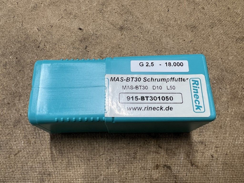 Attrezzi per industria metallurgica: Rineck BT30 10 x 50 Schrumpffutter – Usato da Zuchwil venduto da dragosmd-maschinen 3