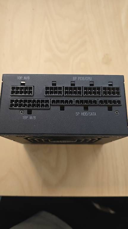 Custodie: Cooler Master V850 SFX Gold – Usato da Zürich venduto da MirkoOezen 1