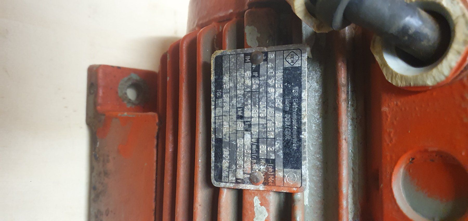 Motori: Occ.VEB-E-Motor 380V – Usato da Jona venduto da blr_cjg6 1