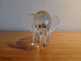 Elefant aus Glas