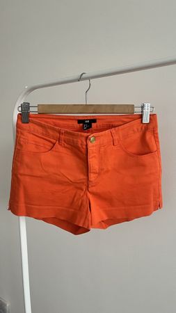 Short H&M orange vif Taille 34 Été ☀️ Très bon état!