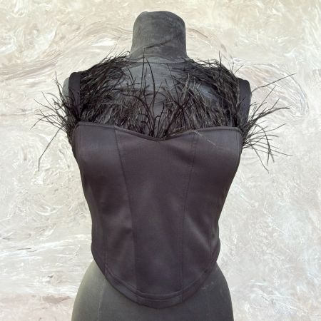 Bustier corset noir à plumes