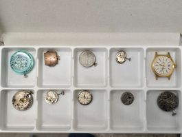 Lot de 10 pièces de montre