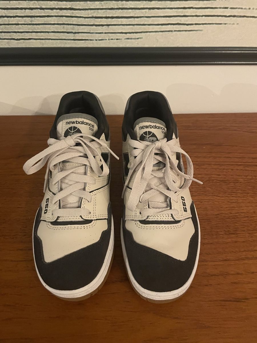 New Balance Scarpe da uomo: New balance 550 beige/noir – Nuovo (secondo la descrizione) da Lausanne venduto da Balthaaaa 1