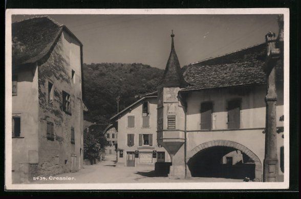 Cartoline postali: Cressier, Ortspartie mit Durchgang und E – Usato da Berlin venduto da bartko-reher