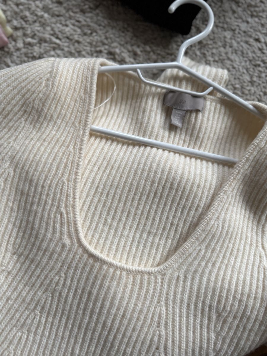 H&M Maglioni & Felpe: Warm Sweater – Nuovo (secondo la descrizione) da Bern venduto da FashionK92 1