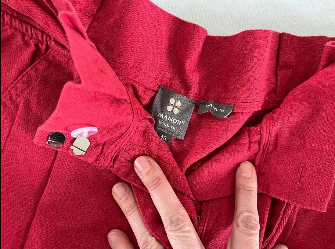 Manor Pantalons: Shorts Leinen Gr 36 rot – D'occasion à Ittigen par franzis6 2