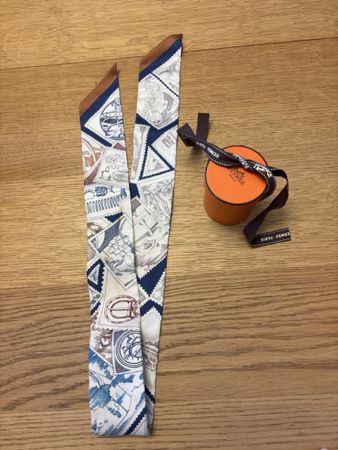 Hermes Seidenband Twilly mit Box
