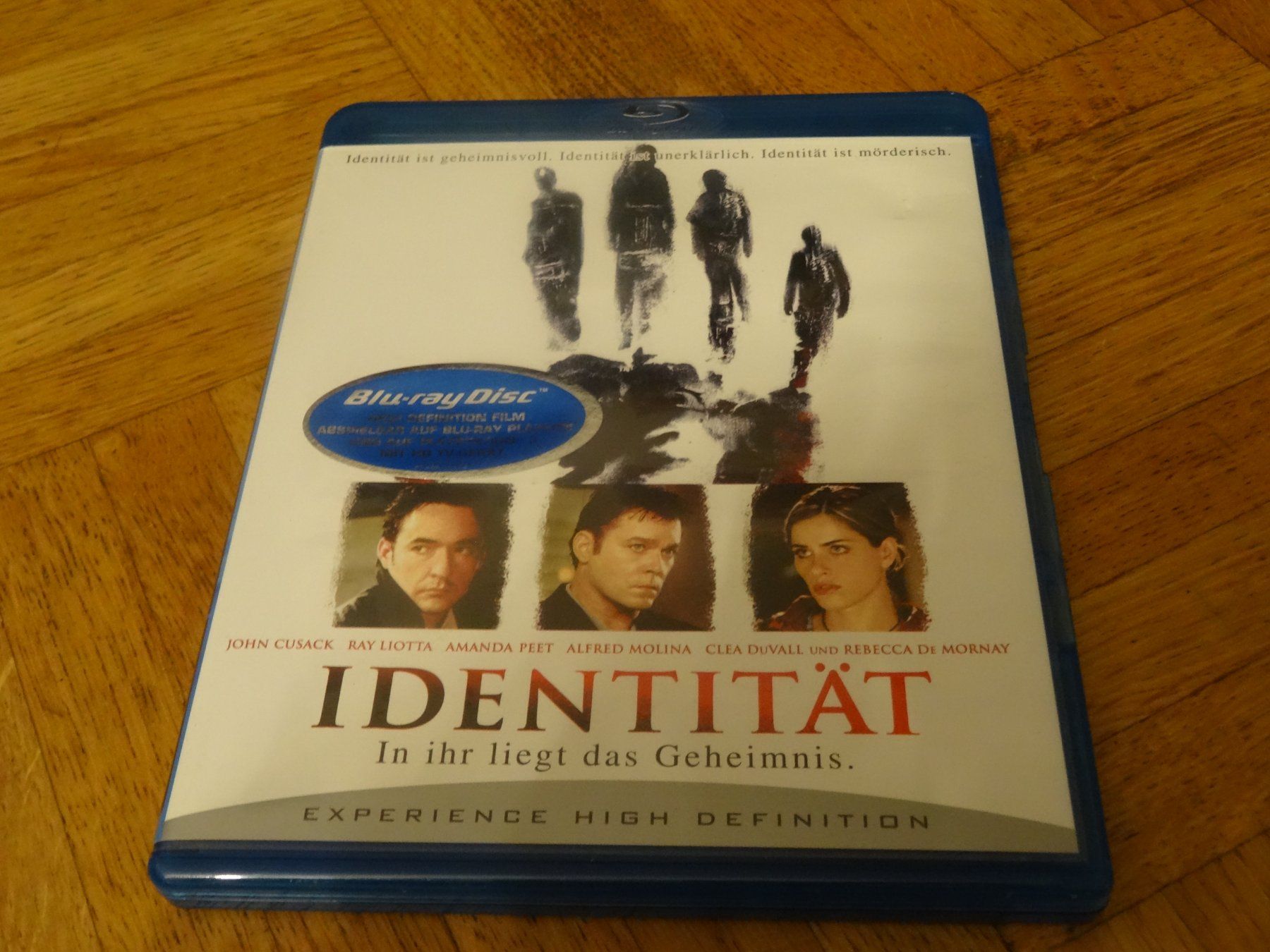 Tutti i DVDs: Identity - Blu-ray Disc - John Cusack - Thriller Top! – Usato da Olten venduto da Disc-Verkauf