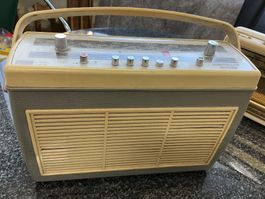 Drei Radioempfänger aus dem Jahr 1960