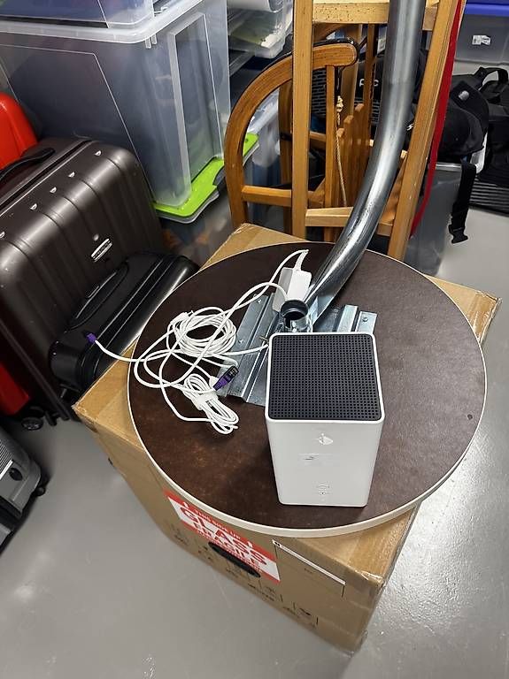 Modems & Routeurs: Swisscom Internet Box 2 – D'occasion à Fahrni b. Thun par Joer1