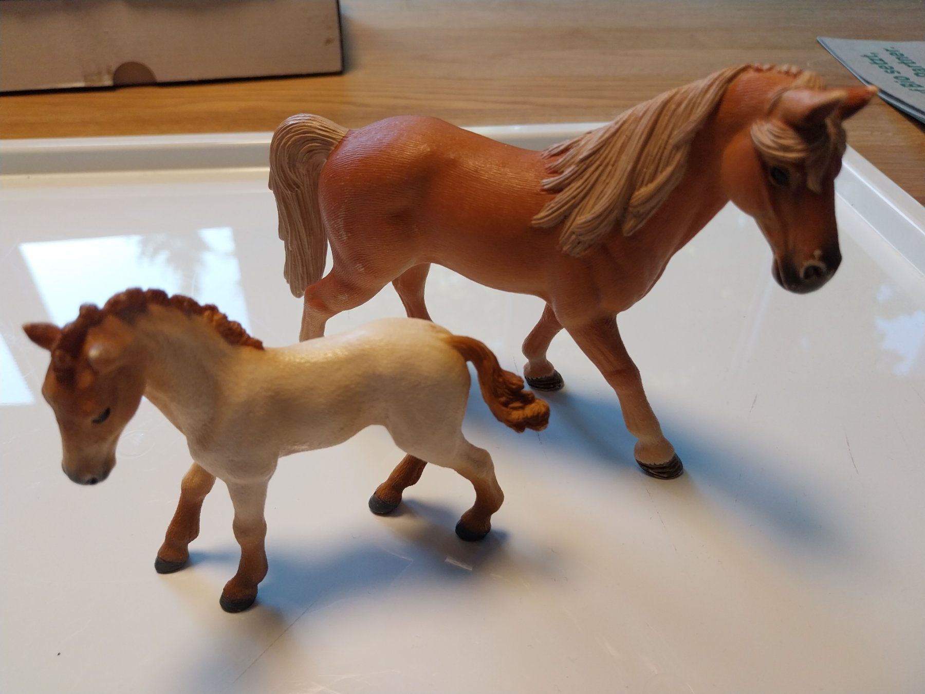 Schleich Spielzeuge: Schleich Mutter mit Fohlen – Gebraucht aus Bern von Epaddelw