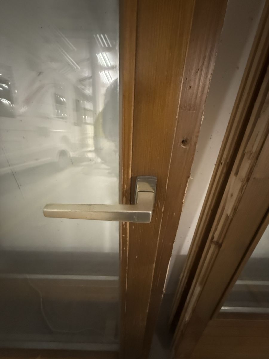 Paravents: Türe/Wand mit gläser – D'occasion à Lütisburg par kur_d7q7 4