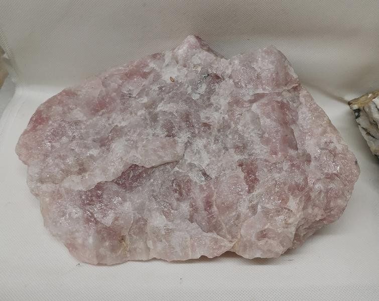 Minerali & Pietre curative: Rosenquarz Namibia Rohstein 2,8kg – Nuovo (secondo la descrizione) da Walenstadt venduto da vkt_qc8d