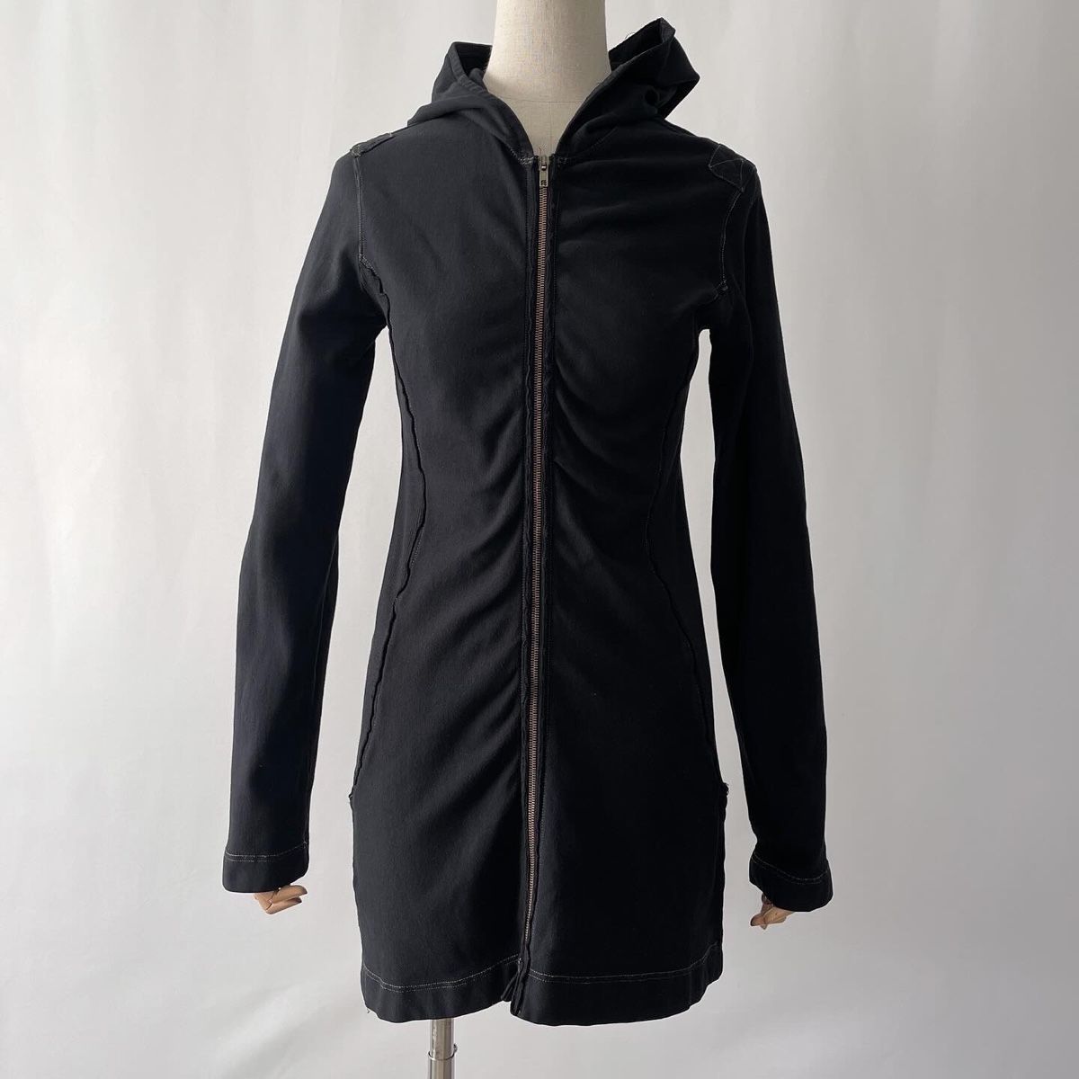 Maglioni & Felpe: TRANSIT PAR SUCH Hoodie – Usato da Freienbach venduto da Avviivva_Shop