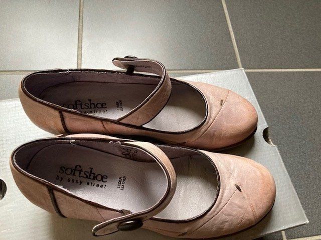 Scarpe da donna: Schuhe Pumps Grösse 36 – Usato da Ittigen venduto da car_l9l7 4