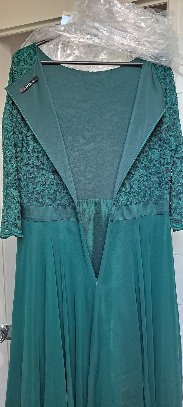 Vestiti: Cocktailkleid mit Spitzenbesatz – Usato da Müllheim Dorf venduto da Miss_suisse 8