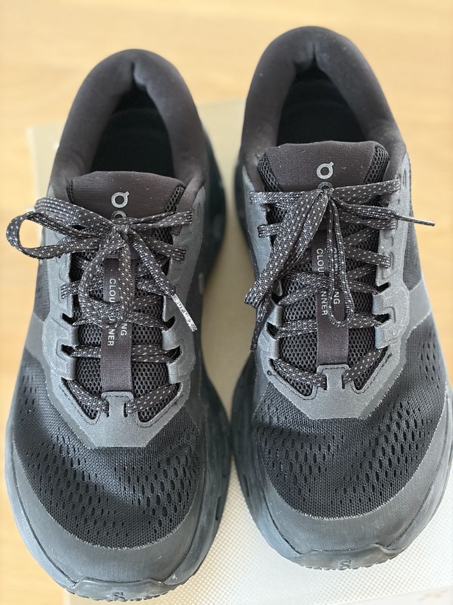 On Damenschuhe: On Cloudrunner – Gebraucht aus Gutenswil von Pati65 1