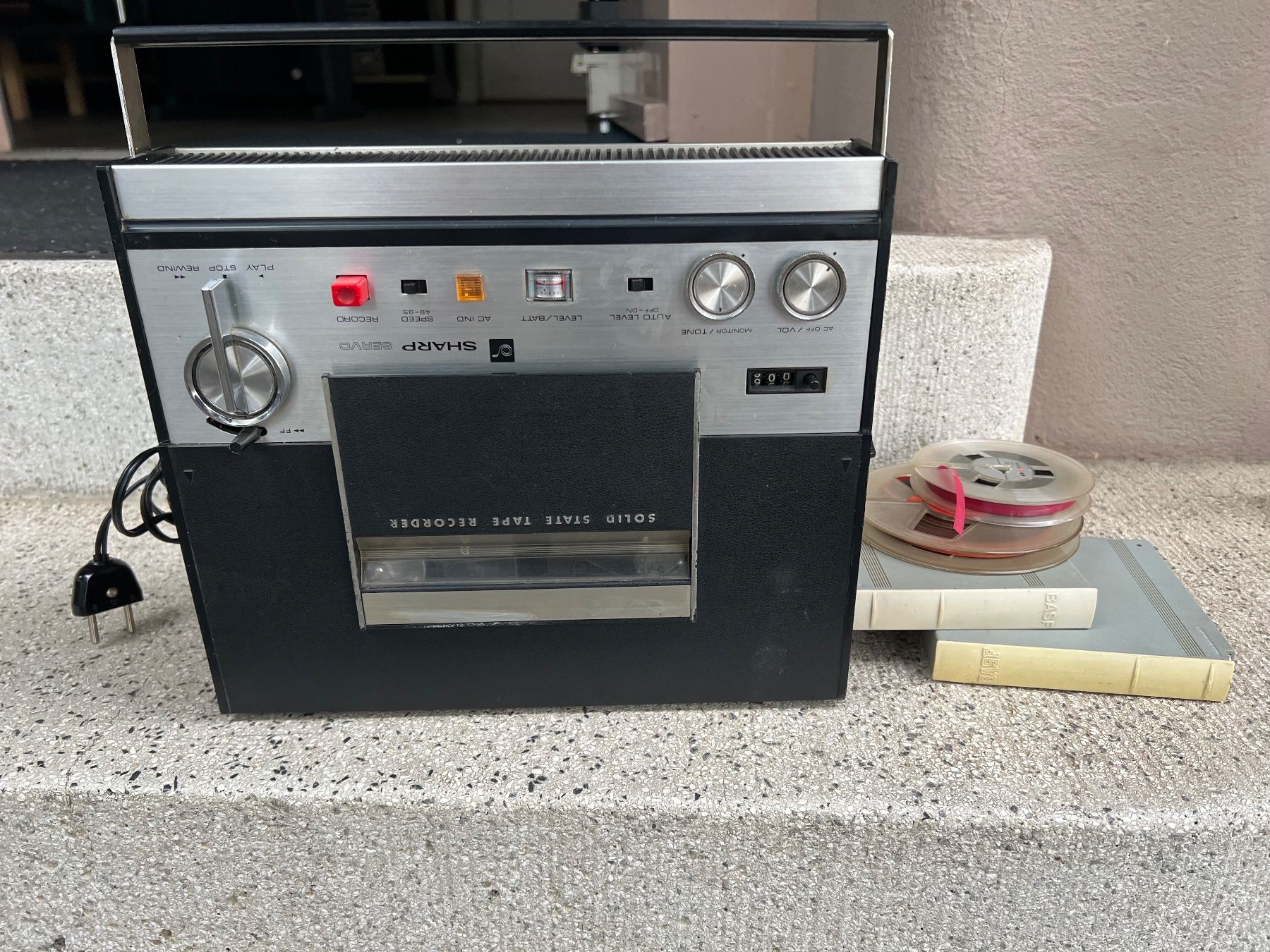 Sharp Registratori: Sharp  RD-513 S Tonbandgerät Solid State Recorder mit Spulen – Usato da Gebenstorf venduto da Secondtronik