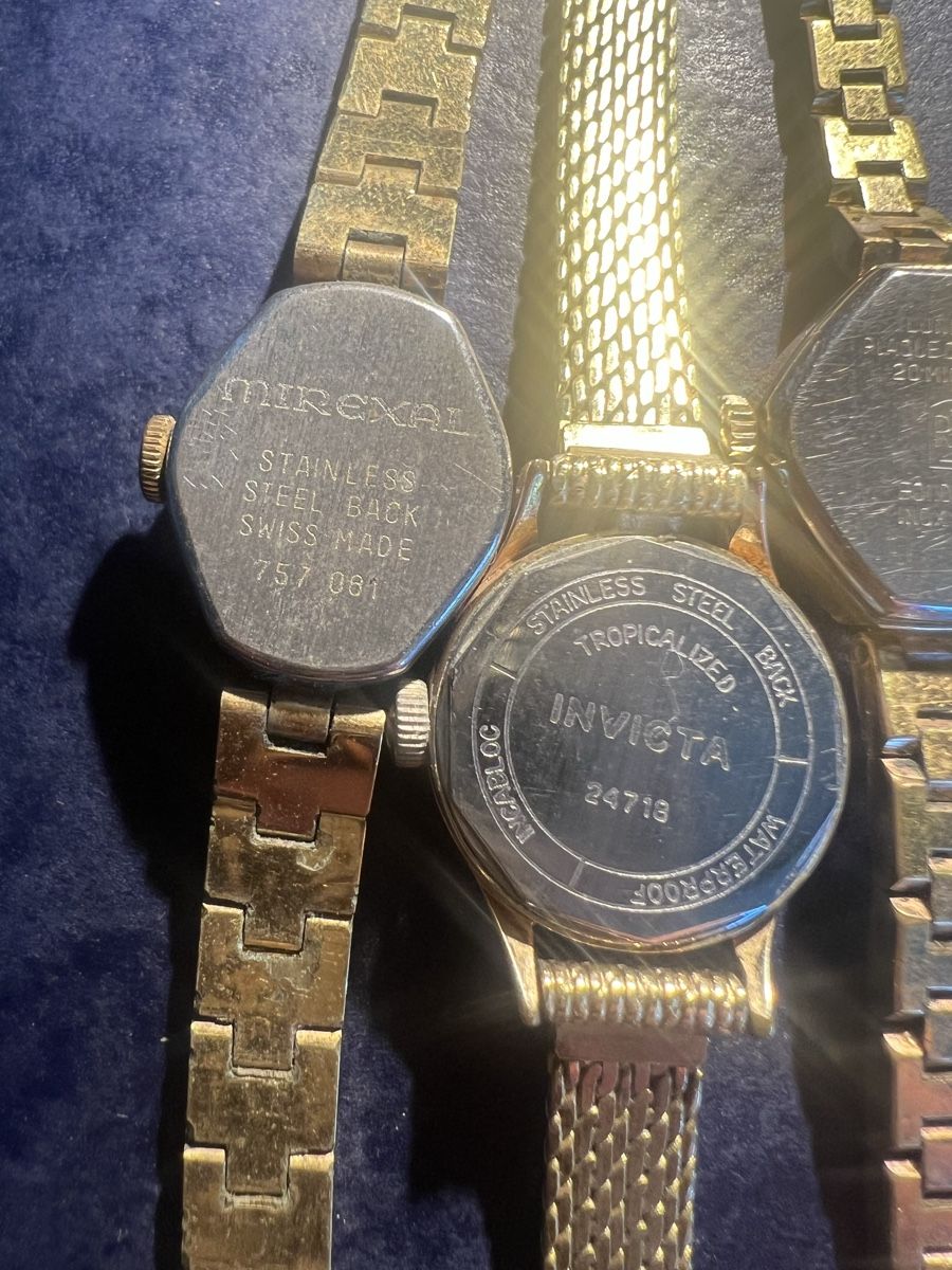 Orologi: 5 Vintage Damenuhren – Usato da Laufen venduto da groove60 5