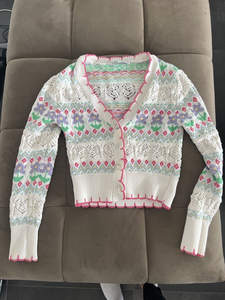 Zara Maglioni & Felpe: Weisser Strick Cardigan Grösse XS – Usato da Hägendorf venduto da Mocca72