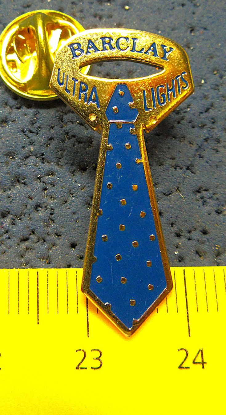 Swiss Plaquettes & Badges: BARCLAY KRAVATTEN ZIGI PIN – D'occasion à Ettingen par Hausi4711