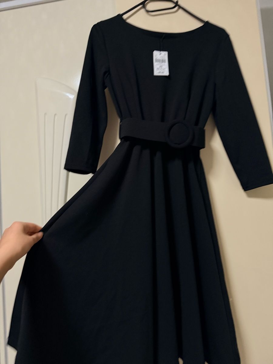 Vestiti & Gonne: Wunderschönes Schwarzes Kleid mit Gürtel – Nuovo e nell'imballaggio originale da Benglen venduto da Shamily 4