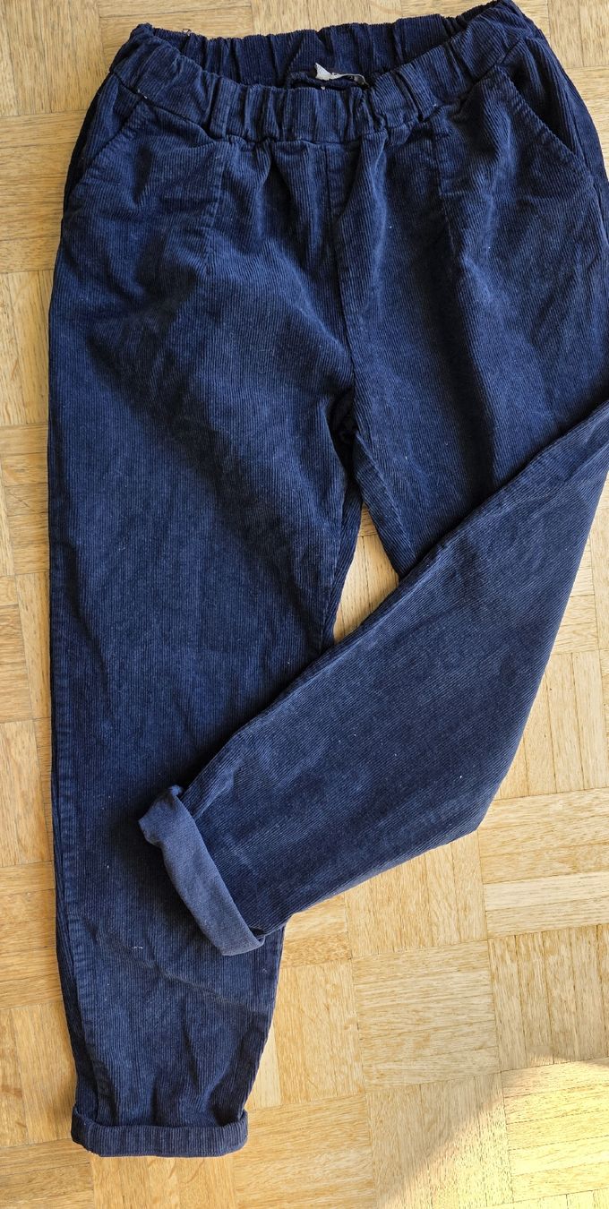 Pantaloni: pantalon bleu foncé taille unique – Usato da Yverdon-les-Bains venduto da van_dq65 2