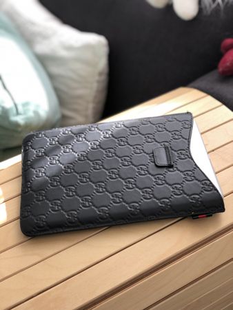 Gucci Case for iPad Mini 2. Gen Hülle Schwarz
