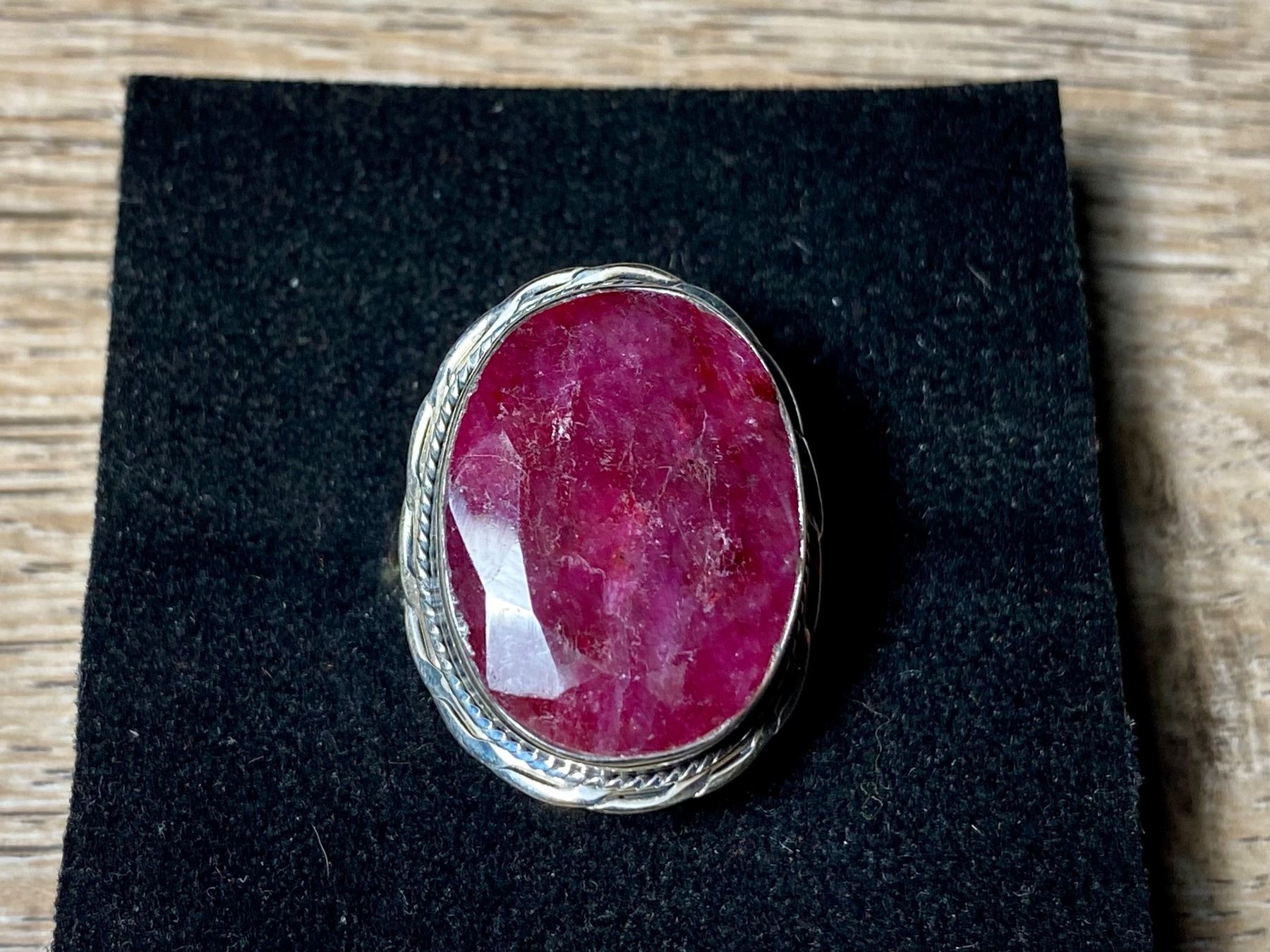 Ringe: orientalischer Silberring mit grossem natürlichem Rubin – Neu und originalverpackt aus Laax von Kiki_Kingdom3 1
