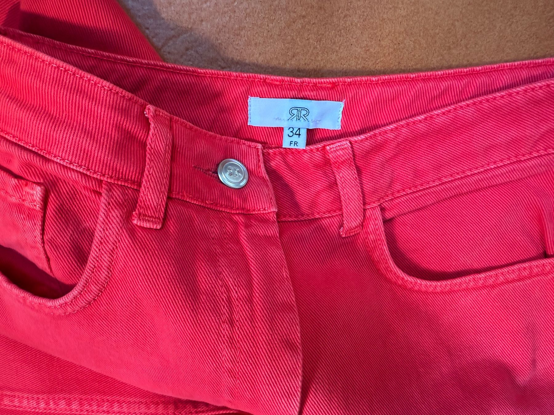 Hosen: Bellissimi pantaloni 3/4 🌸 – Gebraucht aus Bellinzona von bul_mvy5 2