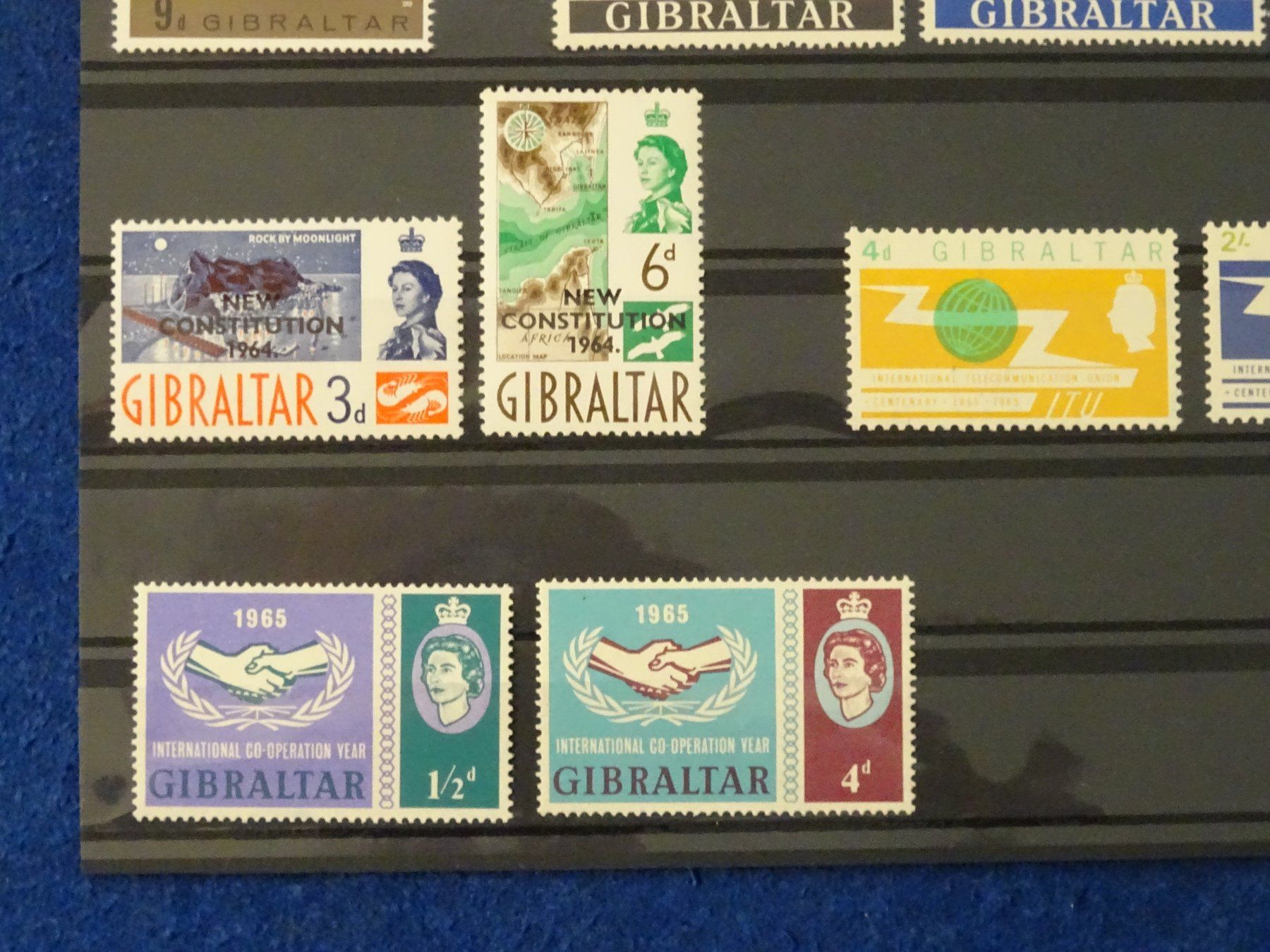 Tutti i francobolli: GIBRALTAR postfrische Briefmarken 1963-1965 – Nuovo (secondo la descrizione) da Schliern b. Köniz venduto da Djbubu 3