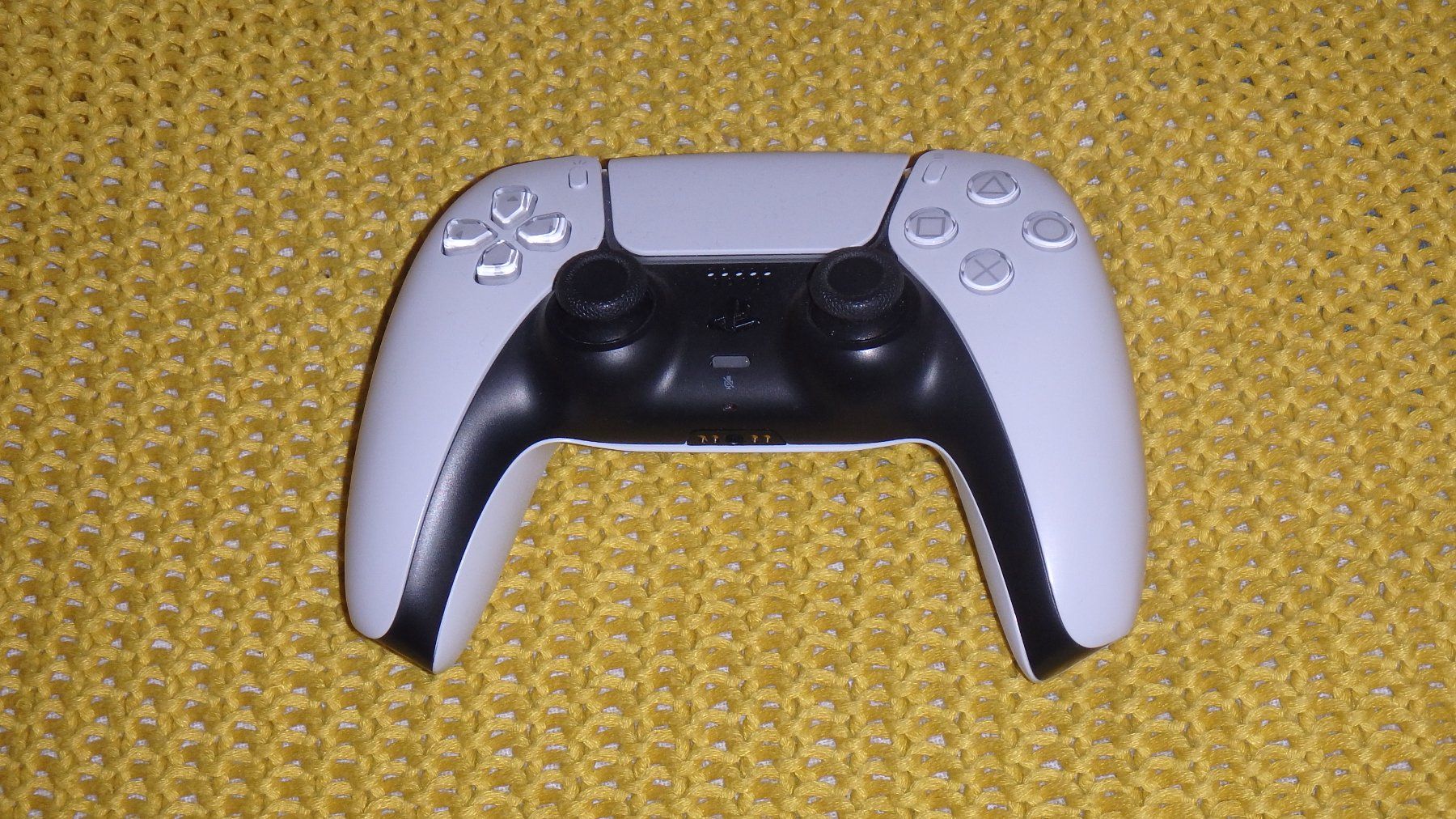 Sony Controller: Sony PlayStation 5 DualSense Controller – Usato da Udligenswil venduto da Thisu77