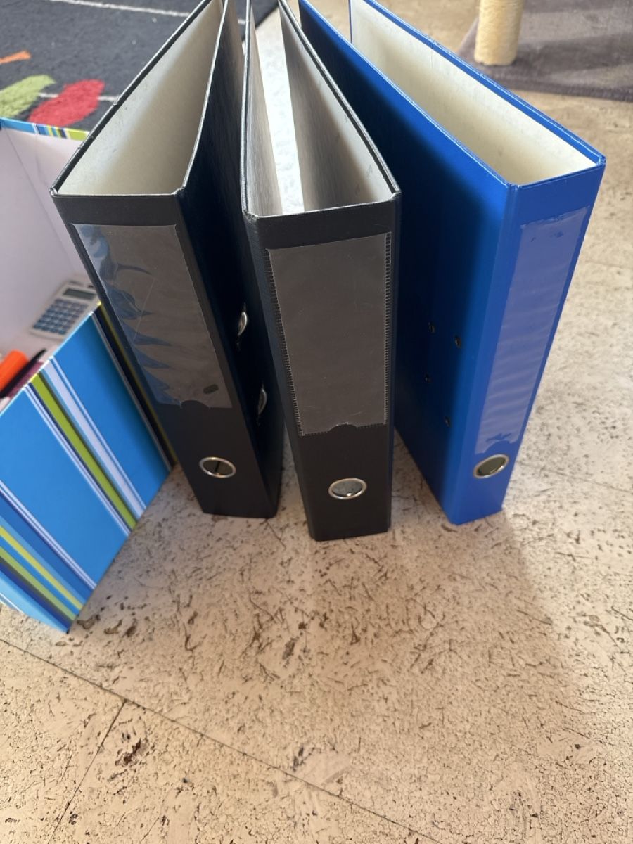 Stifte & Marker: Büromaterial – Gebraucht aus Niederhünigen von man_7ybw 1