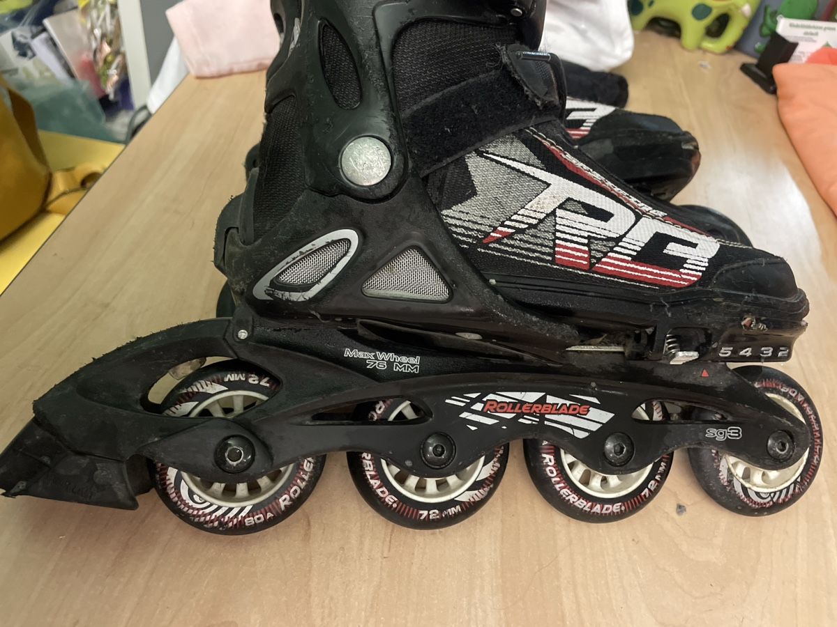 Inline-Skating & Rollschuhe: Rollerblade Inlineskates verstellbar Gr.33-36,5 – Gebraucht aus Obergerlafingen von cabo4 3